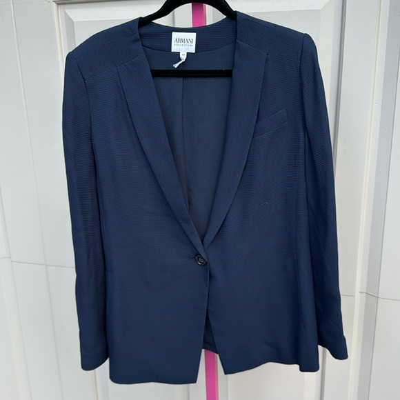 🪣🧽 Armani Collezioni Lightweight Navy Blazer - Picture 1 of 4